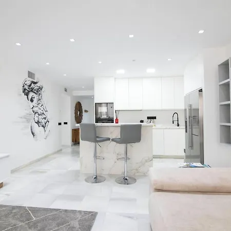 Playa Del Duque Ocean Club 1 * Marbella