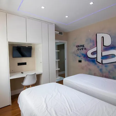 Playa Del Duque Ocean Club 1 Апартаменти Марбелья