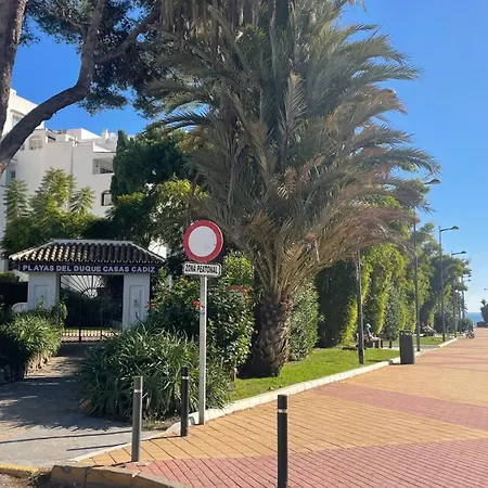 아파트 Playa Del Duque Ocean Club 1 *