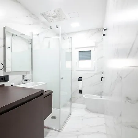 Playa Del Duque Ocean Club 1 Marbella