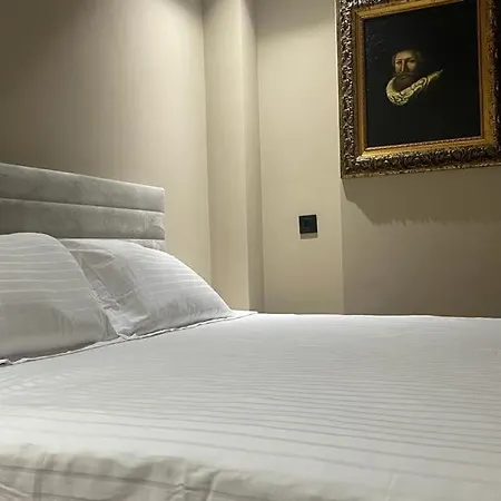 Playa Del Duque Ocean Club 1